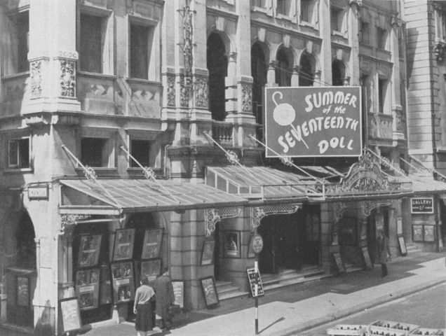 victorian theatre stage