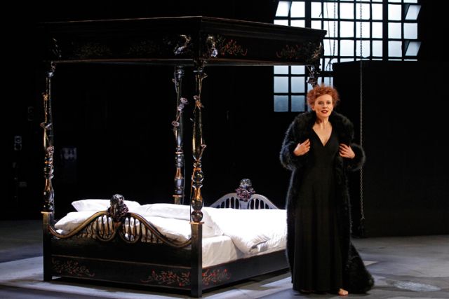 in the bloody chamber in the bloody chamber
