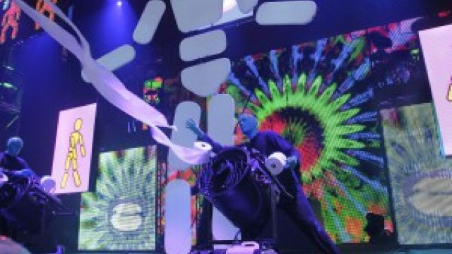 BLUE MAN GROUP TO TOUR