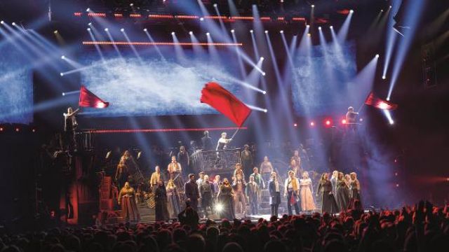 Final Casting For Les Misérables The Arena Spectacular