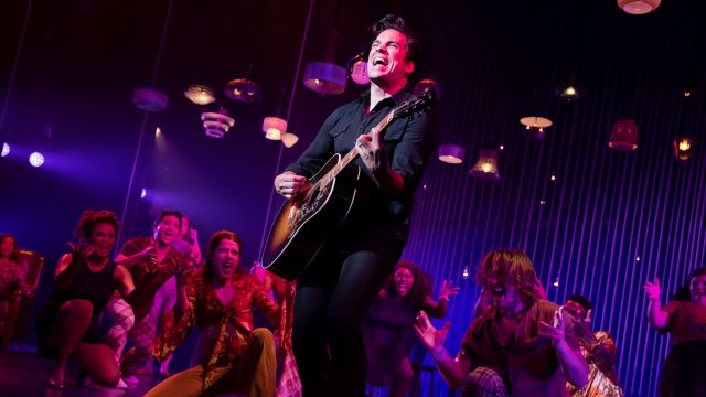 A Beautiful Noise: The Neil Diamond Musical Headed to Sydney Lyric.