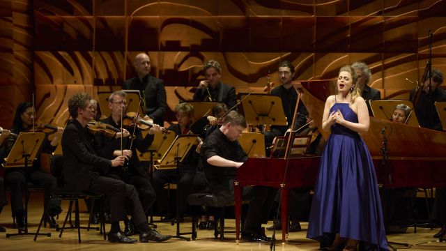 Freiburg Baroque Orchestra & Siobhan Stagg