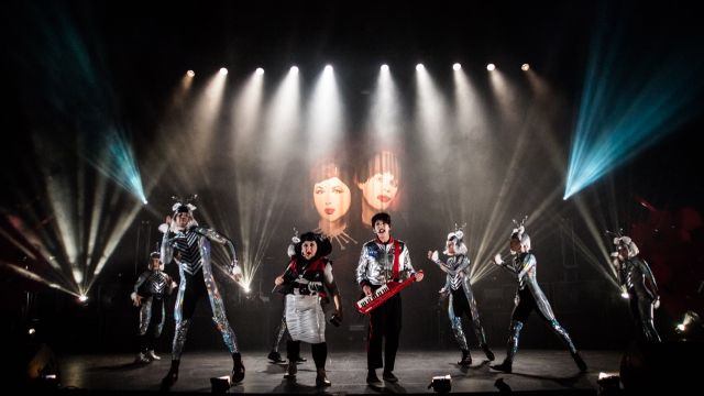 Circus Oz: Rock Bang