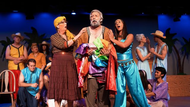 Joseph and the Amazing Technicolor Dreamcoat