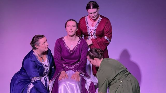 Lady Macbeth Uncut.