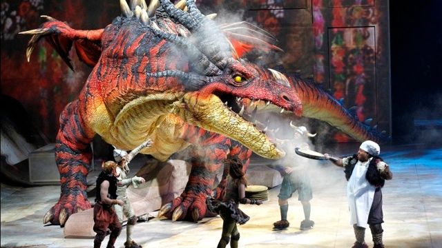 World Premiere: How To Train Your Dragon  - Arena Spectacular