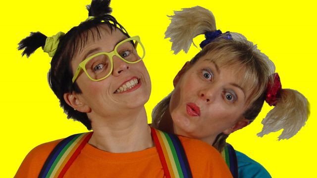 The Gigalees Crazy Circus Show