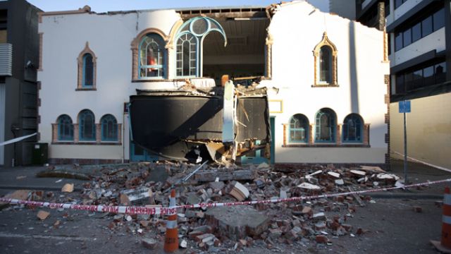 Silver Lining for Earthquake Damaged Theatre.