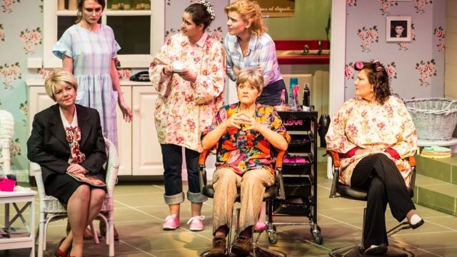 Steel Magnolias Steals Hearts at Castle Hill
