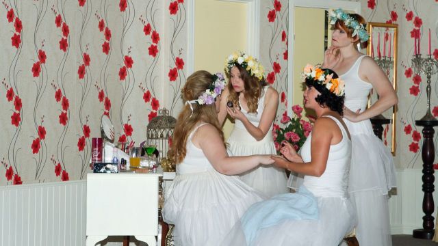 Bridesmaids Shine in Five Women Wearing the Same Dress