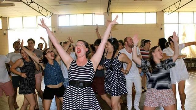 Sydney Uni Students take to the stage for a Cole Porter Classic
